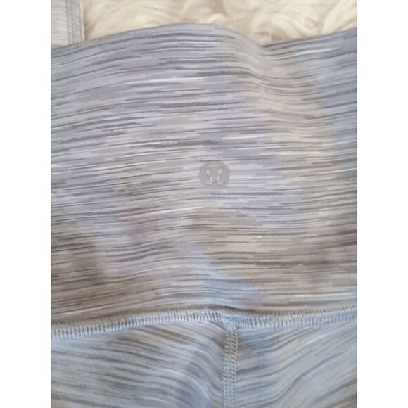 218-EUC Size 6 Lululemon Wunder Under Hi-Rise Tight - Picture 5 of 6